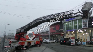 Արտակարգ դեպք Երևանում. բեռնատարը բախվել է ավտոաշտարակին, վարորդն ու աշխատակիցը շպրտվել են մեքենայից. նրանց վիճակը գնահատվում է ծանր կայուն. ՖՈՏՈՌԵՊՈՐՏԱԺ, ՏԵՍԱՆՅՈՒԹ