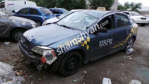 Մահվան ելքով վրաերթ Երևանում. տաքսու «խմած» վարորդը վրաերթից հետո բախվել է ոստիկանության ծառայողի կայանված Nissan-ին. ՖՈՏՈՌԵՊՈՐՏԱԺ, ՏԵՍԱՆՅՈՒԹ