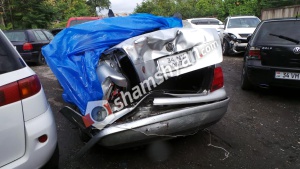 Երևանում ՃՈ աշխատակիցը Ford-ով բախվել է Նոր Նորքի ոստիկանի Volkswagen-ին. ԱԱԾ աշխատակիցը տեղափոխվել է հիվանդանոց. ՖՈՏՈՌԵՊՈՐՏԱԺ