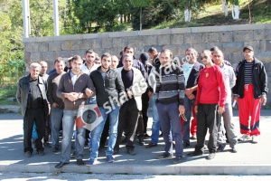 Մինչ «Սանիթեք»-ը ամպագոռգոռ հայտարարում է, թե Երևանում սանմաքրումը «OK» է, նրա մեծ թվով աշխատակիցներ բողոքի ակցիա են սկսել. ՖՈՏՈՌԵՊՈՐՏԱԺ, ՏԵՍԱՆՅՈՒԹ
