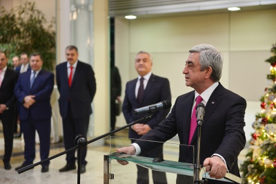 Նախագահը մասնակցել է Ամանորի և Սուրբ Ծննդյան տոների առթիվ Կենտրոնական բանկում կազմակերպված ընդունելությանը. ՖՈՏՈՌԵՊՈՐՏԱԺ