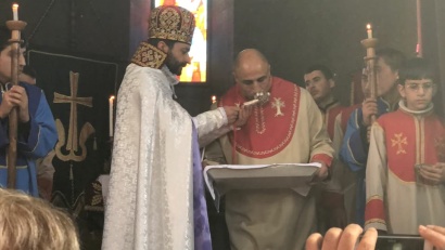 Արթուր Աբրահամը Սուրբ ծննդյան օրը մատուցված ջրօրհնեքի ժամանակ եղել է կնքահայր. ՖՈՈՏՈՇԱՐՔ, ՏԵՍԱՆՅՈՒԹ