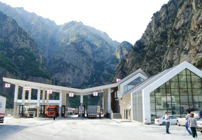 Ստեփանծմինդա – Լարս ավտոճանապարհը բաց է բոլոր տեսակի տրանսպորտային միջոցների համար