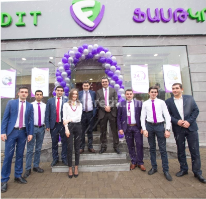 «Ֆասթ Կրեդիտ»-ի նոր՝ 22-րդ մասնաճյուղը բացվել է Ավան համայնքի Խուդյակով 69/1 հասցեում. ՖՈՏՈՌԵՊՈՐՏԱԺ