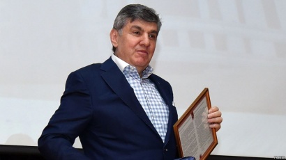 «Ես Պուտինի ընկերն եմ». Արա Աբրահամյանը շահարկում է ՌԴ նախագահի անունն իր ապօրինությունները կատարելու նպատակով. ՏԵՍԱՆՅՈՒԹ