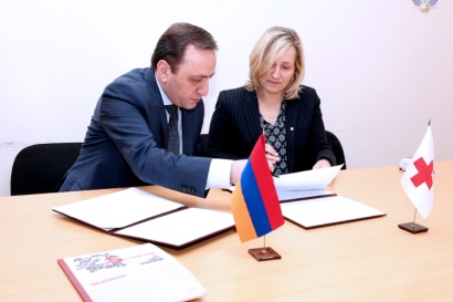 Ստորագրվել է ՀՀ պաշտպանության նախարարության և ՀՀ-ում ԿԽՄԿ պատվիրակության 2018թ. երկկողմ համագործակցության ծրագիրը. ՖՈՏՈՌԵՊՈՐՏԱԺ