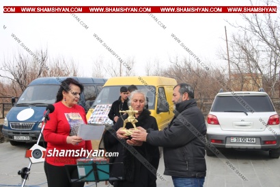 Քեզ բացակա չենք դնի. Մուղնու Սուրբ Գևորգ եկեղեցու բակում տեղի ունեցավ քաջի մահով ընկած Էդուարդ Հայրապետյանի ծննդյան օրվան նվիրված միջոցառում. ՖՈՏՈՌԵՊՈՐՏԱԺ, ՏԵՍԱՆՅՈՒԹ