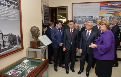 Նախագահն այցելել է Խ. Աբովյանի անվան հայկական պետական մանկավարժական համալսարան. ՖՈՏՈՌԵՊՈՐՏԱԺ
