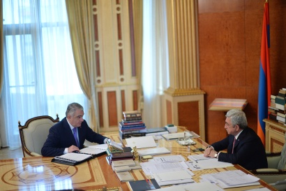 Պետական գույքի կառավարման վարչության պետը զեկուցել է Նախագահի կողմից տրված հանձնարարականների կատարման ընթացքը և 2018թ. անելիքները. ՖՈՏՈՌԵՊՈՐՏԱԺ