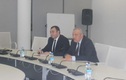 Վրաստանում ՀՀ դեսպանը հանդիպում է ունեցել Վրաստանի առաջին փոխվարչապետ, Էկոնոմիկայի և կայուն զարգացման նախարար Դմիտրի Կումսիշվիլիի հետ