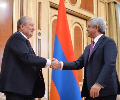 Արմեն Սարգսյանի ընտրությունների սահմանադրականությունը կասկածի տակ է. «Ժողովուրդ»