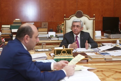 Սուրեն Կարայանը ՀՀ նախագահին զեկուցել է հանձնարարականների կատարման ուղղությամբ իրականացված աշխատանքներն ու նախարարության 2018թ. ծրագրերը. ՖՈՏՈՌԵՊՈՐՏԱԺ