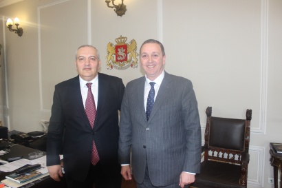 Վրաստանում ՀՀ դեսպան Ռուբեն Սադոյանը հանդիպում է ունեցել Վրաստանի մշակույթի և սպորտի նախարարի հետ