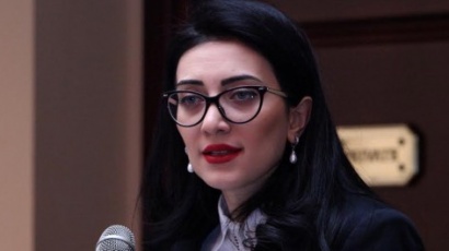 Արփինե Հովհաննիսյանը վաճառել է մեքենան ավելի թանկը գնելու համար. «Փաստ»