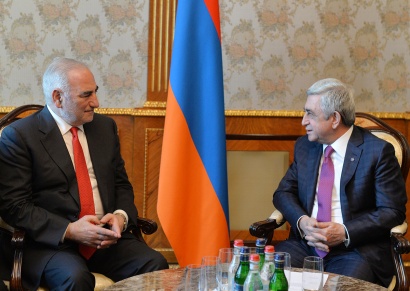Նախագահը ընդունել է Լիոնի քաղաքապետի գլխավորած պատվիրակությանը. ՖՈՏՈՌԵՊՈՐՏԱԺ