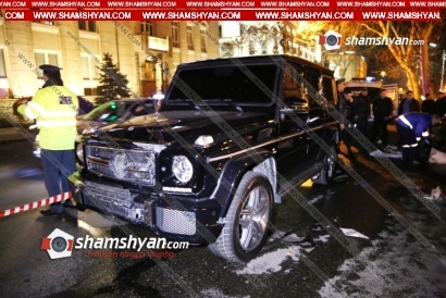 Երևանում մահվան ելքով վրաերթ կատարած «յաշիկի» 26-ամյա վարորդը մեղայականով ներկայացել է քննչական բաժին. ըստ տեղեկությունների՝ շտապօգնություն նա է ահազանգել. ՖՈՏՈՌԵՊՈՐՏԱԺ, ՏԵՍԱՆՅՈՒԹ