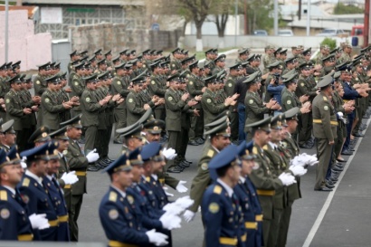 Ա.Խանփերյանցի անվան ռազմական ավիացիոն համալսարանում անցկացվել է հանդիսավոր միջոցառում` նվիրված հաստատության հիմնադրման 25-րդ տարեդարձին. ՖՈՏՈՌԵՊՈՐՏԱԺ