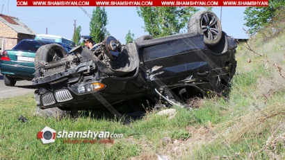 Խոշոր ավտովթար Կոտայքի մազում. 34-ամյա վարորդը BMW X5-ով բախվել է ապառաժ քարերին և գլխիվայր շրջվել. բժիշկները պայքարում են նրա կյանքի համար. ՖՈՏՈՌԵՊՈՐՏԱԺ, ՏԵՍԱՆՅՈՒԹ