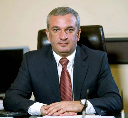 ՀՀ սպորտի և երիտասարդության հարցերի նախարարի տեղակալ Արսեն Քարամյանը շնորհավորական ուղերձ է հղել Ուսանողների և երիտասարդների օրվա առթիվ