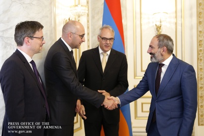 Վարչապետի մոտ քննարկվել են ՀՀ կառավարության և Գերմանական զարգացման բանկի համագործակցության ընդլայնմանը վերաբերող հարցեր. ՖՈՏՈՌԵՊՈՐՏԱԺ