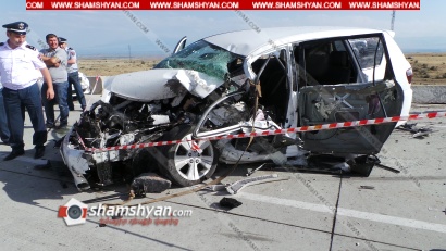 Խոշոր ու ողբերգական ավտովթար Արագածոտնի մարզում. բախվել են Toyota-ն ու ЗИЛ-ը. կան զոհեր և վիրավորներ. ՖՈՏՈՌԵՊՈՐՏԱԺ, ՏԵՍԱՆՅՈՒԹ. ԼՐԱՑՎԱԾ