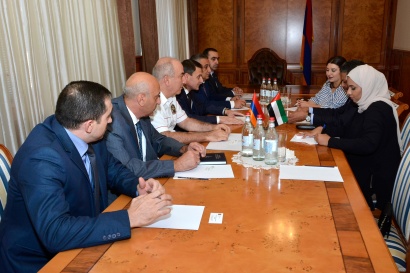 Վալերիյ Օսիպյանն ընդունել է ՀՀ-ում ԱՄԷ արտակարգ և լիազոր դեսպան Ջասիմ Մուհամմադ Ալ Կասիմիին