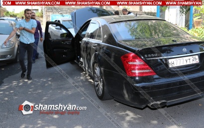 Գեներալի ազգականի Mercedes S 550 Мaybach-ը տեղափոխվեց Երևանի «գաի պլաշչադկա». ՖՈՏՈՌԵՊՈՐՏԱԺ, ՏԵՍԱՆՅՈՒԹ