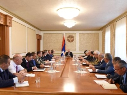 Բակո Սահակյանը խորհրդակցություն է հրավիրել՝ նվիրված ՊԲ ուսումնավարժական հավաքների ընթացքին