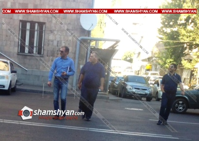 Ոստիկանության Զորքերի նախկին հրամանատար Լևոն Երանոսյանը մի քանի ժամ հարցաքննվել է ՀՔԾ-ում. ՖՈՏՈՌԵՊՈՐՏԱԺ