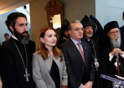 ՀՀ մշակույթի նախարար Լիլիթ Մակունցը Նյու Յորքի Մետրոպոլիտեն թանգարանում մասնակցել է «Արմենիա» խորագրով ցուցահանդեսի բացմանը