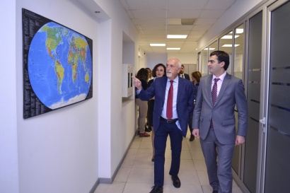 Տրանսպորտի նախարարն այցելել է «Սիներջի ինթերնեյշնլ սիսթեմս» ընկերության հայաստանյան մասնաճյուղ