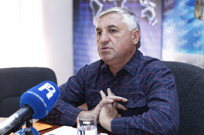 Ուշադիր հետևում եմ Արա Մինասյանի կյանքի դրամային ու իրեն հաստատակամություն եմ ցանկանում. չի կարող էսպես մնալ. Աշոտ Բլեյան