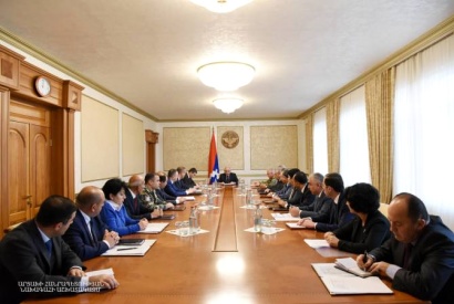 Բակո Սահակյանը հրավիրել է աշխատանքային խորհրդակցություն 2019 թվականի պետական բյուջեի նախագծին վերաբերող հարցերի շուրջ