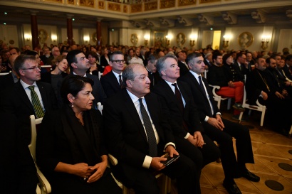 Նախագահը Բեռլինում ներկա է գտնվել Հայաստանի ազգային ֆիլհարմոնիկ նվագախմբի համերգին՝ նվիրված Արամ Խաչատրյանի 115-ամյակին. ՖՈՏՈՌԵՊՈՐՏԱԺ