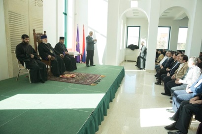 Ամենայն Հայոց կաթողիկոսը տոների առթիվ շնորհավորել է Մայր Աթոռի տարբեր կառույցներում պաշտոնավարող աշխարհական աշխատակիցներին