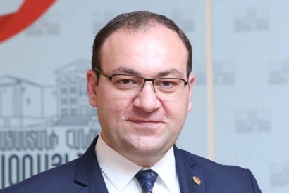 Ազգային ժողովի աշխատակազմի ղեկավարի տեղակալ Արսեն Բաբայանն աշխատանքից ազատվելու դիմում է ներկայացրել