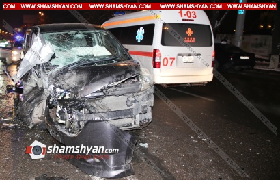 Խոշոր ավտովթար Երևանում. բախվել են Infiniti-ն, Nissan March-ն ու Honda-ն. կան վիրավորներ. Honda-ն ու Infiniti-ն վերածվել են մետաղե ջարդոնի. ՖՈՏՈՌԵՊՈՐՏԱԺ, ՏԵՍԱՆՅՈՒԹ