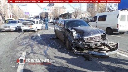Խոշոր ավտովթար Երևանում. «06»-ի 46-ամյա վարորդը՝ խմած վիճակում ավտոմեքենաների ջարդի հեղինակ. կան վիրավորներ. ՖՈՏՈՌԵՊՈՐՏԱԺ, ՏԵՍԱՆՅՈՒԹ