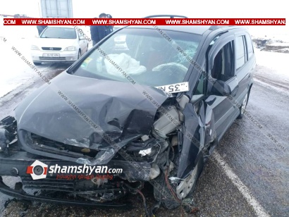 Ավտովթար Գեղարքունիքի մարզում. բախվել են Opel Zafira-ն և Opel Astra-ն. վերջինը հայտնվել է դաշտում. կան վիրավորներ. ՖՈՏՈՌԵՊՈՐՏԱԺ