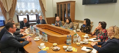 Դեսպան Ղևոնդյանը հանդիպել է ԵԱՏՄ դատարանի դատավորների հետ