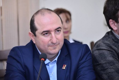 Արտակ Մանուկյանն ընտրվել է ԱԺ ֆինանսավարկային և բյուջետային հարցերի հանձնաժողովի փոխնախագահ