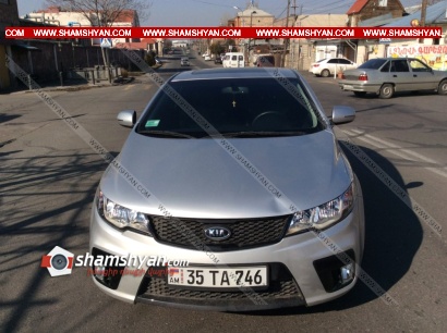 Երևանում KIA-ի վարորդը վրաերթի է ենթարկել 2 հետիոտնի․ բնակիչները խնդրում են պատկան մարմիններին հետևություններ անել․ ՖՈՏՈՌԵՊՈՐՏԱԺ․ ՏԵՍԱՆՅՈՒԹ