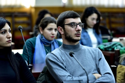 ԵՊՀ-ում տեղի է ունեցել «Գիտական Արցախ» պարբերականի շնորհանդեսը. ՖՈՏՈՌԵՊՈՐՏԱԺ