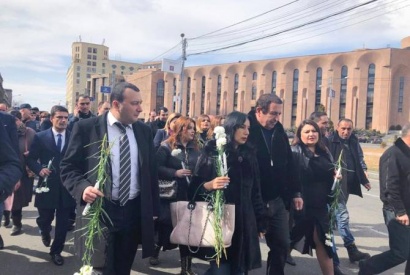 Մարտի 1-ը ցավ է բոլորիս համար. «Բարգավաճ Հայաստանը» հարգանքի տուրք մատուցեց 2008 թ. մարտի 1-ի զոհերի հիշատակին