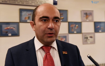 Կտրականապես անընդունելի է Արցախը որևէ պետության մանդատի տրամադրելու հարցը. Էդմոն Մարուքյանը՝ Սամվել Բաբայանին