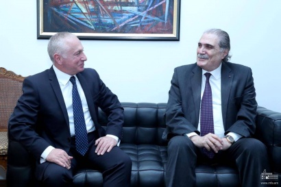 Լիբանանում ՀՀ դեսպան Վահագն Աթաբեկյանը հանդիպել է Լիբանանի նախագահական հարցերով պետնախարար Սալիմ Ժրեյսսաթիի հետ