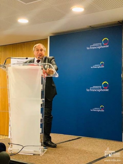 Ֆրանսիայում ֆրանկոֆոնիայի միջազգային օրվան նվիրված տոնակատարությունների շրջանակներում, ՖՄԿ կենտրոնակայանում տեղի է ունեցել «Արտիստների ժամանակը» վավերագրական ֆիլմի առաջին ցուցադրությունը