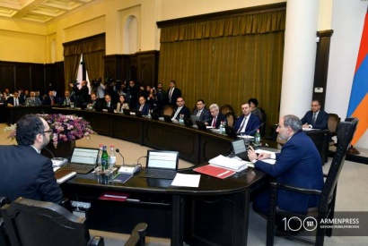 Երկրում կարող է լինել միայն մեկ արտաքին քաղաքականություն, որը վարում և մշակում է կառավարությունը. Վարչապետ