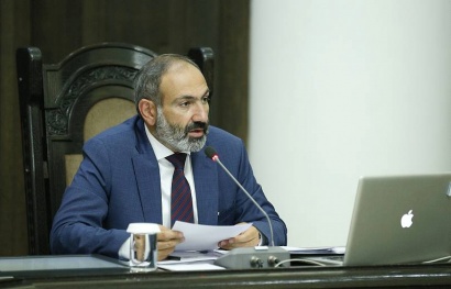 Մեկնարկել է կառավարության հերթական նիստը. օրակարգում ընդգրկված է 42 հարց է, որից 3-ը՝ գաղտնի. ՈՒՂԻՂ