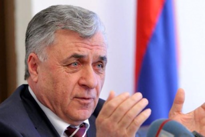 Մութ ամպեր են կուտակվում Կոտայքի նախկին մարզպետ Կովալենկո Շահգալդյանի և նրա քաղաքապետ որդու գլխին. նրանց մեղադրում են պաշտոնական լիազորությունների չարաշահման մեջ